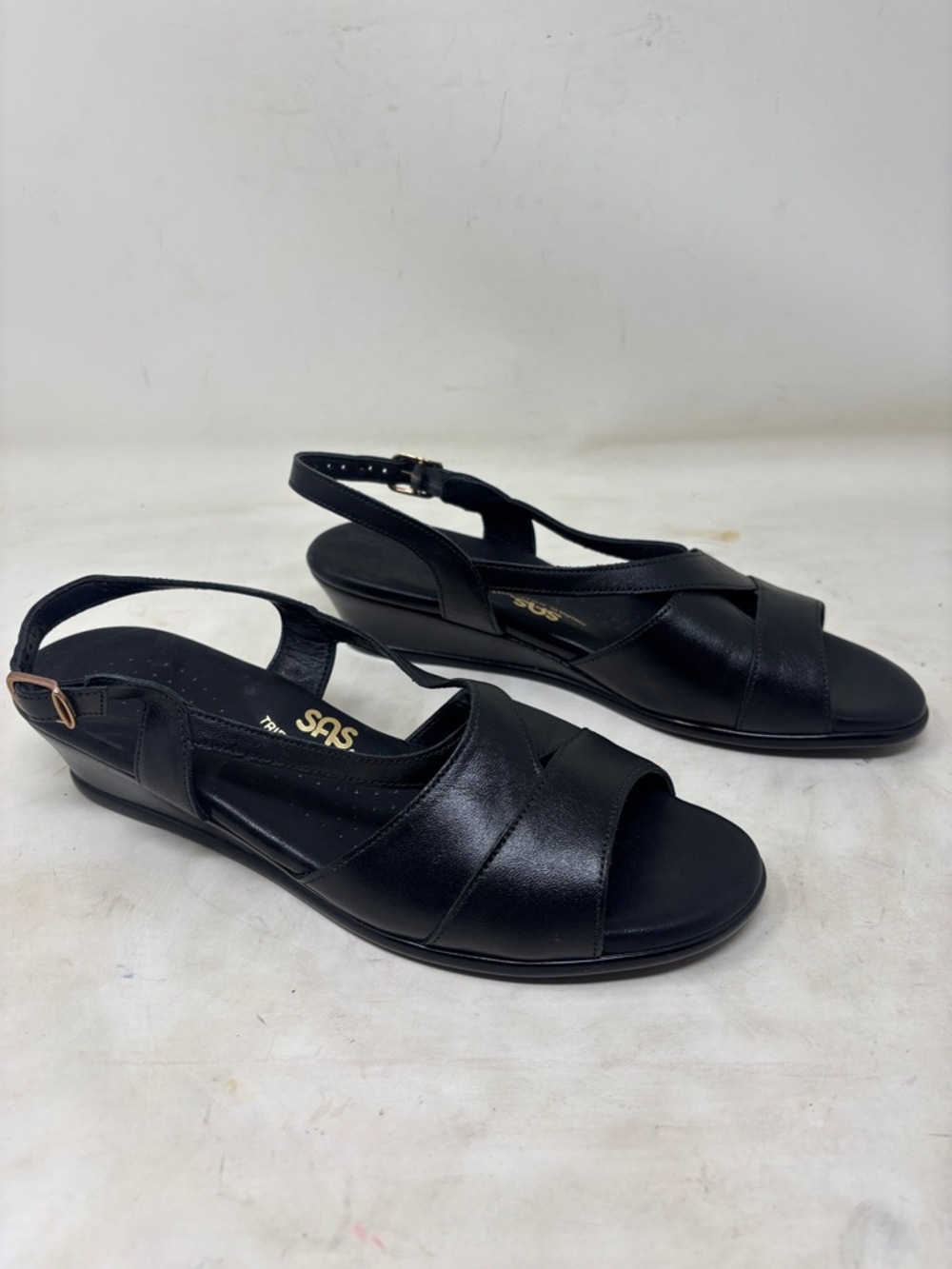 SAS Black Leather Slingback Sandals